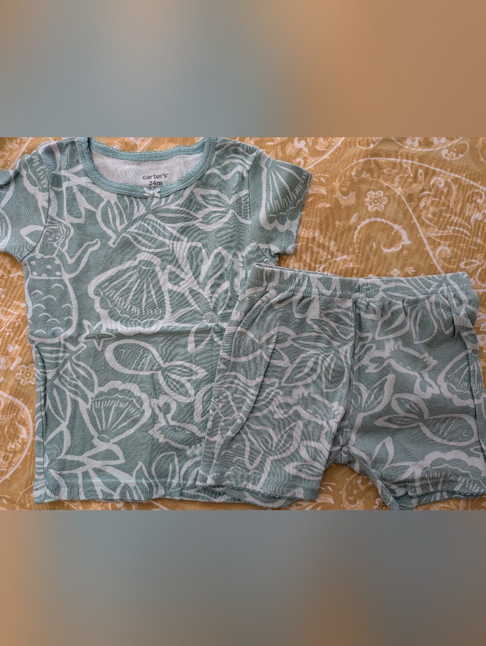 🍎 2 for $5 size 24M